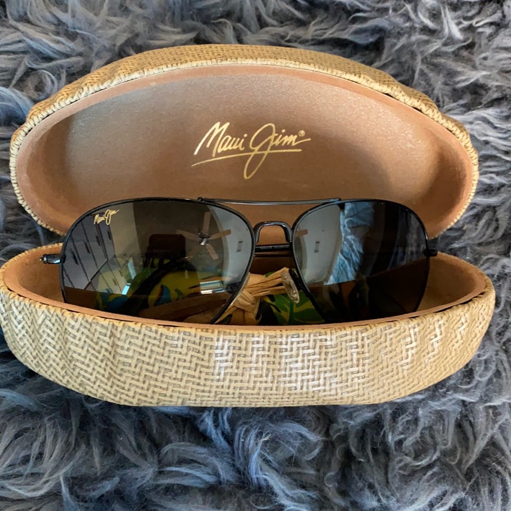 Maui Jim Black Aviators